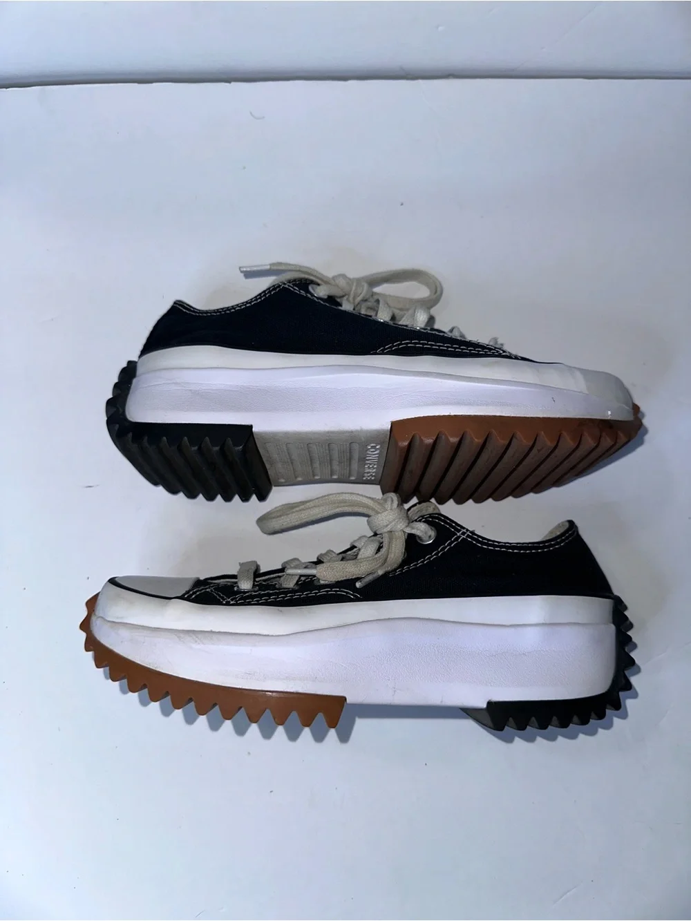 Converse Run Star Hike Shoes Womens Size 6 Black Canvas Low Top Sneakers 168816C